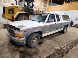 DODGE DAKOTA