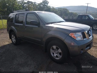 NISSAN NISSAN PATHFINDER XE