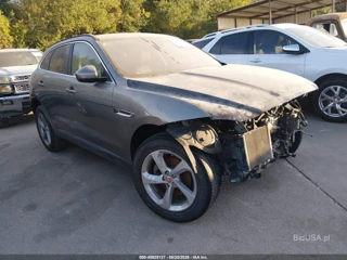 JAGUAR JAGUAR F-PACE 25T PREMIUM