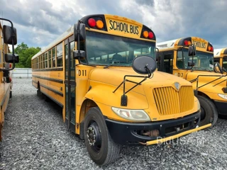 IC CORPORATION SCHOOL BUS