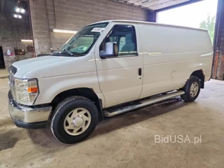 FORD ECONOLINE E250 VAN
