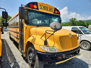 IC CORPORATION SCHOOL BUS