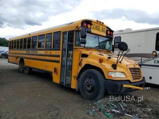BLUB SCHOOL BUS