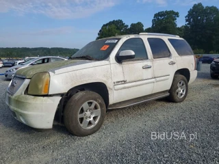 GMC YUKON DENALI