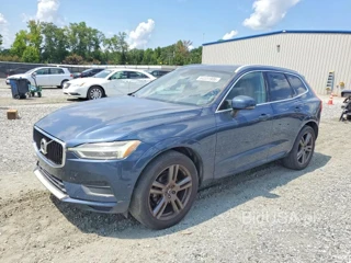 VOLVO XC60 T5 MOMENTUM