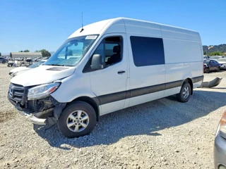 MERCEDES-BENZ SPRINTER 2500/3500