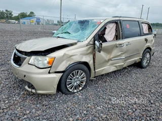CHRYSLER TOWN & COUNTRY TOURING L