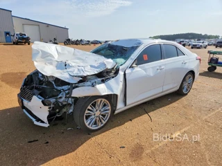 CADILLAC CT4 PREMIUM LUXURY