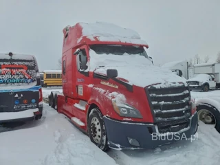 FREIGHTLINER CASCADIA 126