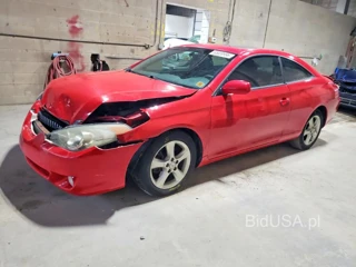 TOYOTA CAMRY SOLARA SLE V6