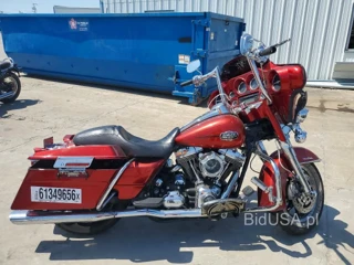 HARLEY-DAVIDSON FLHTCUI