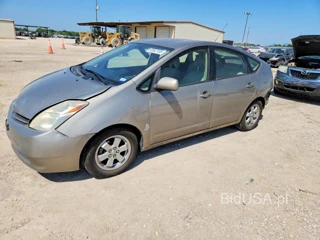 TOYOTA PRIUS BASE