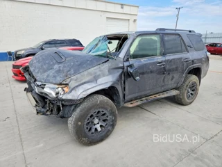 TOYOTA 4RUNNER TRD OFF-ROAD