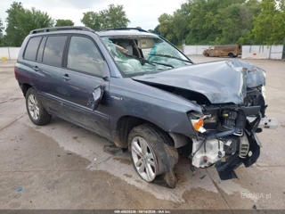 TOYOTA TOYOTA HIGHLANDER HYBRID V6