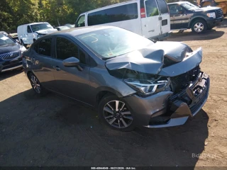 NISSAN NISSAN VERSA SV XTRONIC CVT