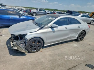 MERCEDES-BENZ CLA 250