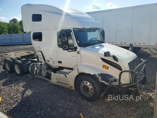 VOLVO VNL