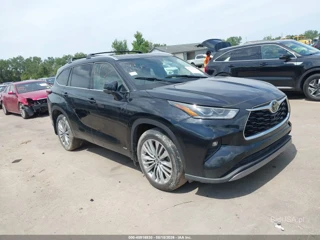 TOYOTA TOYOTA HIGHLANDER HYBRID PLATINUM