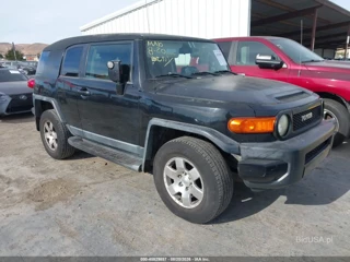 TOYOTA TOYOTA FJ CRUISER