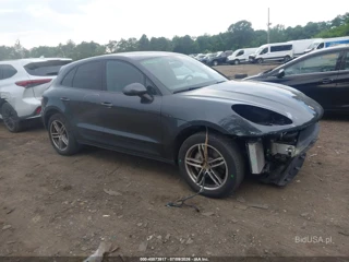 PORSCHE PORSCHE MACAN S