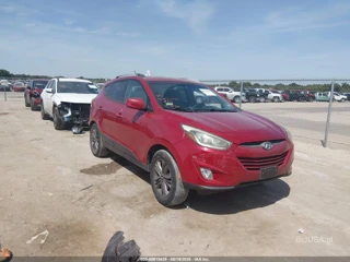 HYUNDAI HYUNDAI TUCSON SE