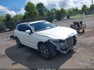 VOLVO VOLVO XC60 B5 MOMENTUM