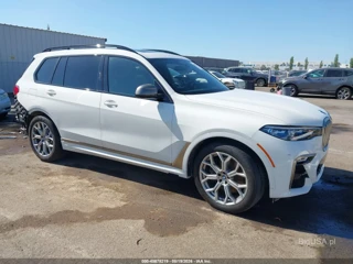 BMW X7 M50I