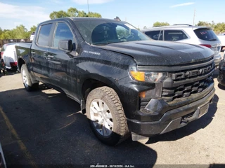 CHEVROLET CHEVROLET SILVERADO 1500 4WD  SHORT BED CUSTOM