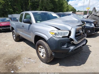 TOYOTA TOYOTA TACOMA SR