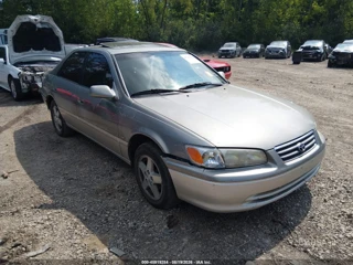 TOYOTA TOYOTA CAMRY LE