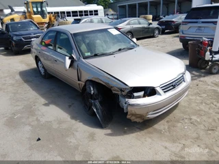 TOYOTA TOYOTA CAMRY LE