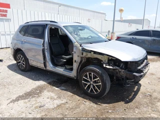 VOLKSWAGEN VOLKSWAGEN TIGUAN 2.0T SE/2.0T SE R-LINE BLACK/2.0T SEL