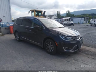 CHRYSLER CHRYSLER PACIFICA TOURING L