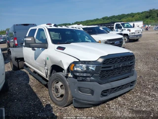 RAM RAM 3500 TRADESMAN  4X4 8' BOX