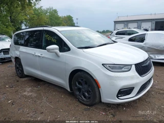 CHRYSLER CHRYSLER PACIFICA HYBRID LIMITED
