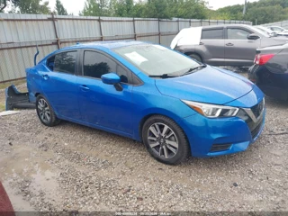 NISSAN NISSAN VERSA SV XTRONIC CVT