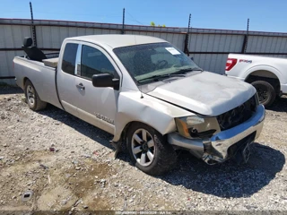NISSAN NISSAN TITAN SE