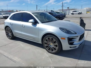 PORSCHE PORSCHE MACAN GTS