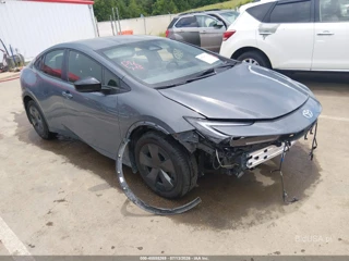 TOYOTA TOYOTA PRIUS LE