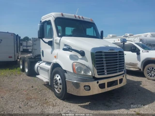 FREIGHTLINER FREIGHTLINER CASCADIA 113
