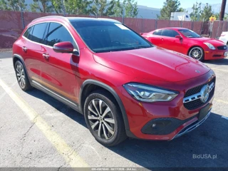 MERCEDES-BENZ MERCEDES-BENZ GLA 250
