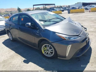 TOYOTA TOYOTA PRIUS XLE