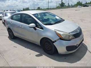 KIA KIA RIO LX
