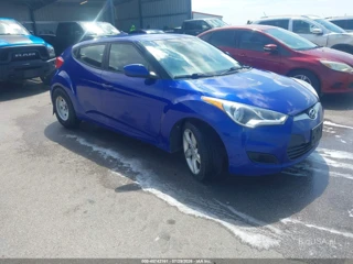 HYUNDAI HYUNDAI VELOSTER BASE W/BLACK
