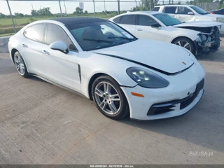 PORSCHE PORSCHE PANAMERA 4