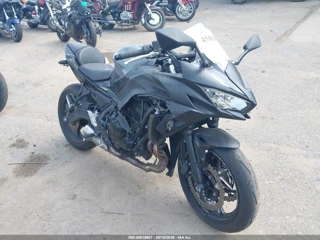 KAWASAKI KAWASAKI EX650 P