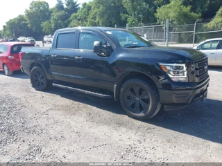 NISSAN NISSAN TITAN SV 4X4