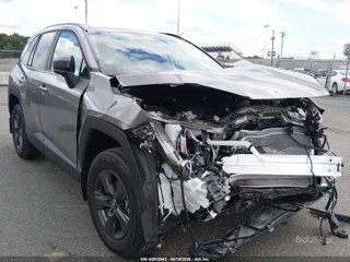 TOYOTA TOYOTA RAV4 LE