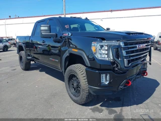GMC SIERRA 2500HD 4WD  STANDARD BED AT4