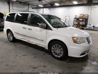 CHRYSLER CHRYSLER TOWN & COUNTRY TOURING-L